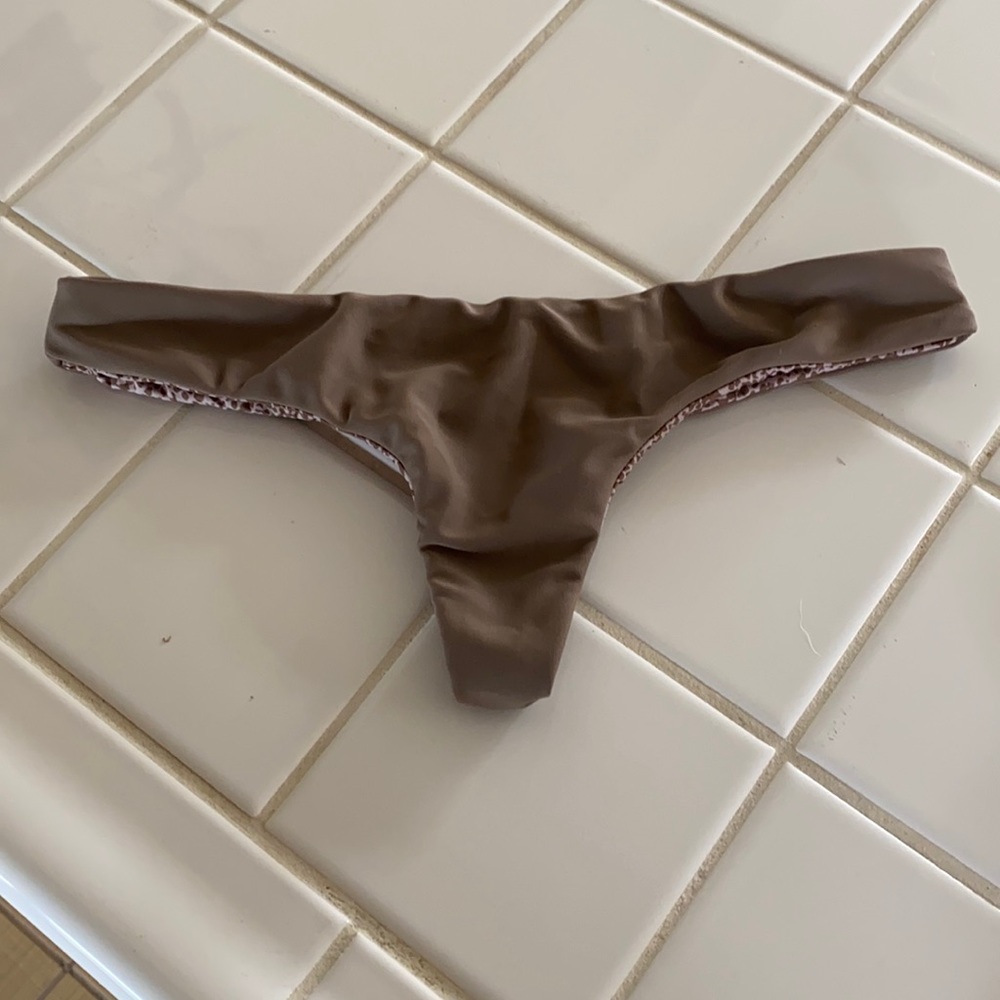 Dusty Brown Acacia Bottoms- P size